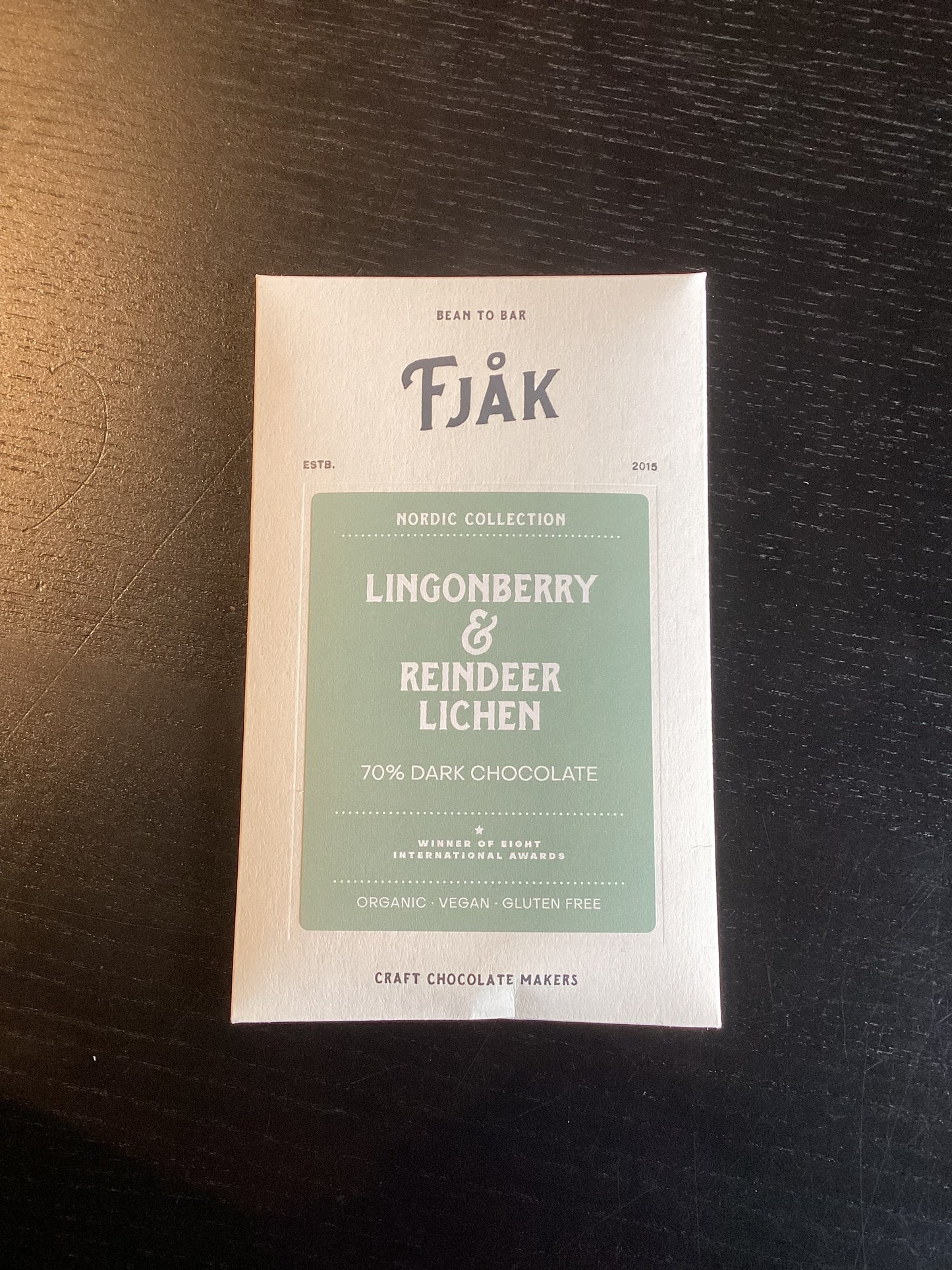 Fjak - Reindeer Moss & Lingonberry
